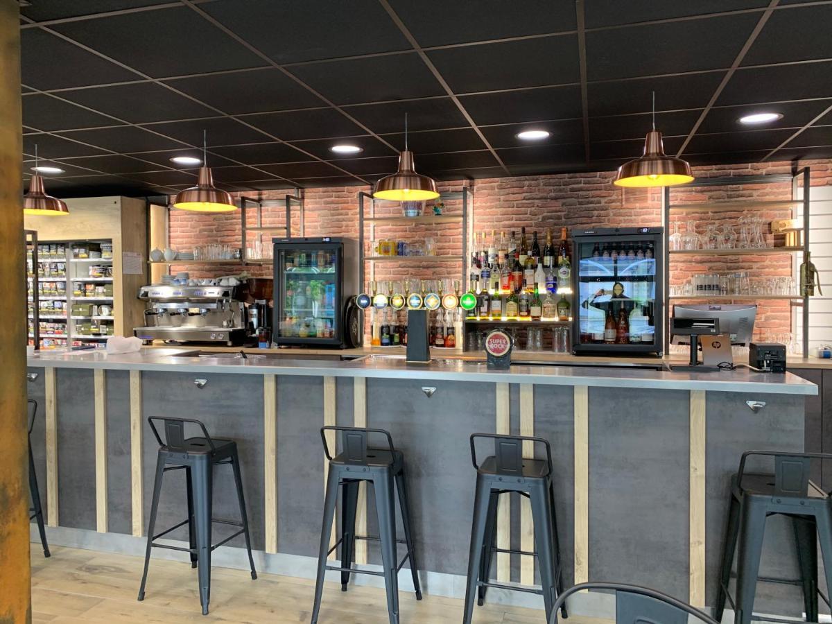 Le Relais Du Velors Ξενοδοχείο Beaumont-en-Véron Εξωτερικό φωτογραφία